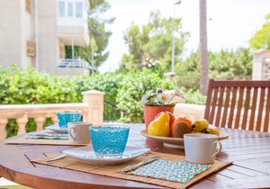 Tia Torro - Three Bedroom Apartment, Sleeps 5