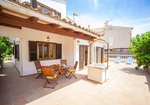 Tia Torro - Three Bedroom Apartment, Sleeps 5