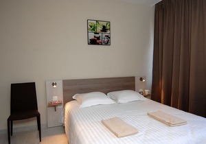 Tidy apartment near the beach in a lively seaside resort