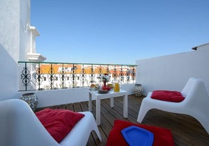 Timeless apartment at the heart of the village II