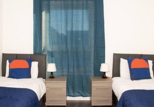 TMS Beautiful 2BR Apartment! Ensuite! Lakeside