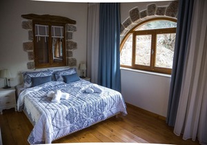 To Spiti Mas 1 in Moni