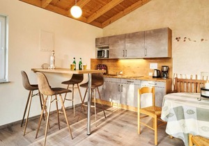 To the large orchard (apartment no. 2)