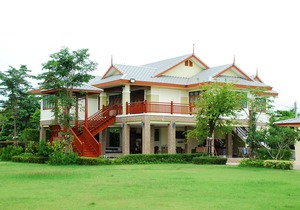 Tontan Resort Cha-am