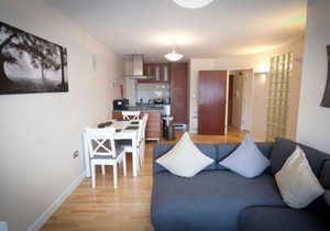Toothbrush Apartments - Central Ipswich - St Peters St