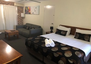 Toowong Villas