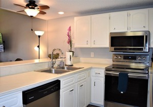 Top-Floor 2-Bed, 2-Bath Retreat with Stunning Ocean & Golf Course Views!
