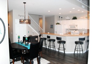 Top Floor, Building with Elevator, 4BR 3BA Unit
