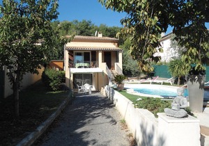 TOP OF VILLA WITH HEATED SWIMMING POOL IN THE GAUDE VILLAGE CLOSE CAGNES AND NICE