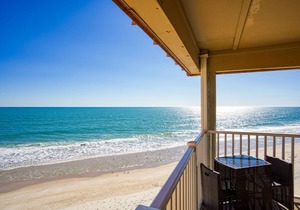Topsail Dunes 1310 | Oceanfront Condo | Sleeps 6 | Pool