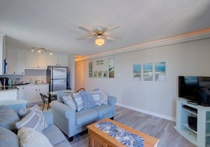 Topsail Reef 289 | Oceanfront Condo | Sleeps 4