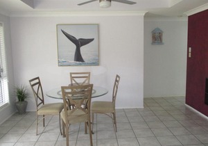 Torquay Beach Holiday House
