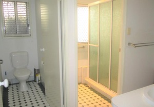 Torquay Beach Holiday House