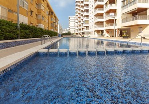 TORRES DEL MAR