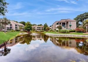 Total renovation June 2024, views, pool, hot tub & beach club pick up