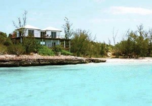 Touch of Class 1BR, A Beachfront Home on the Warm Calm Caribbean