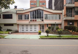 TOURISTIC HOUSE 206/4-SU HOGAR LEJOS DE CASA