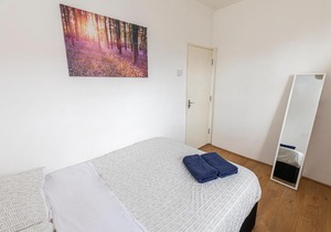 Tower Bridge Accommodations - 11