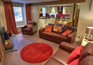 Townfoot Cottage, Elterwater - Dog & E.V friendly - Sleeps 4