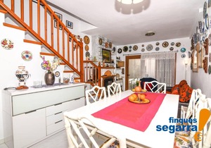 Townhouse with 3 bedrooms, with communal area and pool