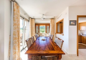 Townhouse with great sea views in Riviera del Sol