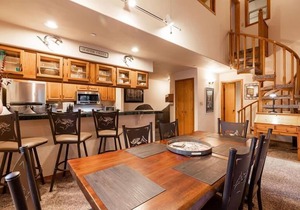 Townsend Place Beaver Creek Ski-In/Out