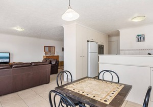 TRADEWINDS 3 APARTMENT