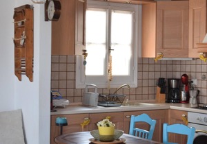 traditional cylcadic beach house with sea view, Agios Sostis, Tinos
