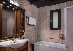 Traditional,Luxury Stone Villa with Pool and View.