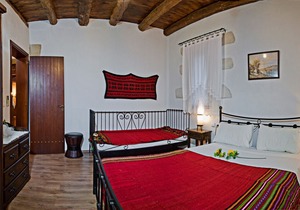 Traditional,Luxury Stone Villa with Pool and View.