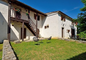 Traditional Stone House 4