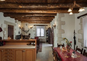 Traditional Stone Villa With Pool And Nice View.
