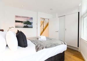 Trafalgar Square by Excel Apartments