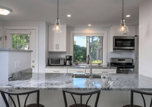 Tranquil New Seabury Escape w/Heated Private Pool and Central AC RPAM008