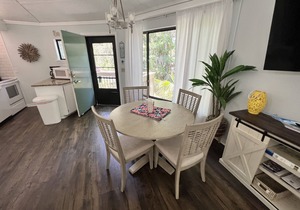 Tranquil Two-Bed Bungalow in Sea Pines – Walk to the Beach & Pool, Pet Friendly