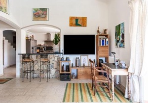 Tranquil Villa Escape in Mougins