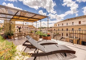 Trastevere Attic with Terrace