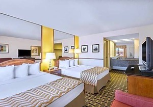 Travelodge by Wyndham Reno
