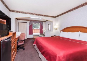 Travelodge by Wyndham Chattanooga Hamilton Place