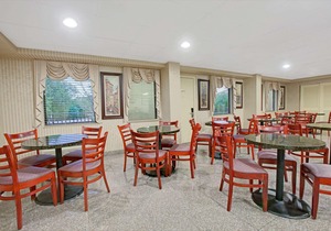 Travelodge by Wyndham Parsippany