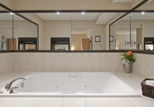 Travelodge by Wyndham Trenton