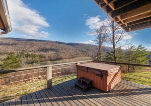 Treetop Retreat in Wildwood