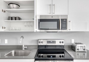 Trendy Brighton 1BR w/W/D, Gym, near T, Shops + Dining, by Blueground