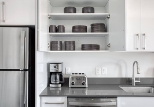 Trendy Brighton 1BR w/W/D, Gym, near T, Shops + Dining, by Blueground