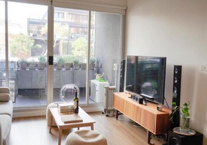Trendy Modern 2BD Apartment Close to Beach & City