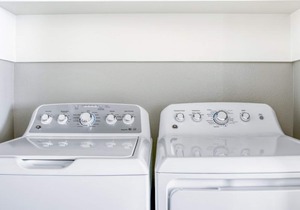 Trendy Riverside 1BR w/ Gym & W/D, nr Lady Bird Lake, by Blueground