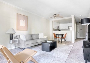 Trendy Santa Clara 1BR w/Gym, Pool & W/D, walk to Safeway, by Blueground