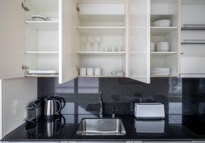 Trendy Wiedikon 2.0 Room w/Storage & W/D, 3 min to Market, by Blueground