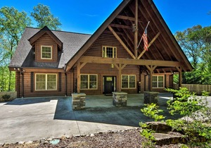 Trenton Cabin w/Hot Tub- 14 Mi to Lookout Mtn