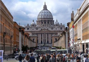 Trevi Fountain House Deluxe